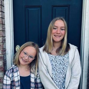 Meet your Posher, Dawn